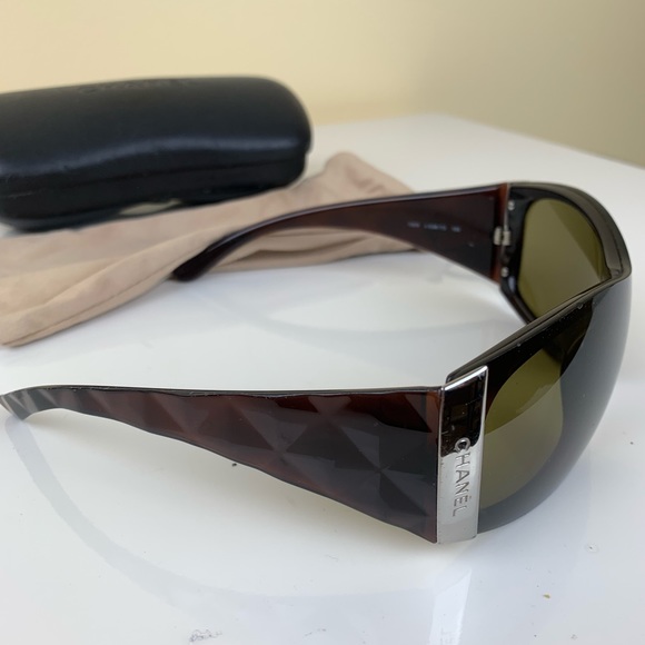 Chanel quilted brown sunglasses vintage - Picture 5 of 8